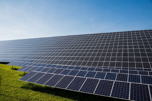 Conversione DL Agricoltura: tra le misure, Seveso "soft" e limiti al fotovoltaico