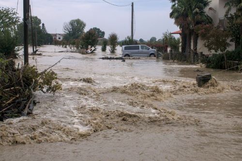 Alluvione Emilia Romagna, istruzioni per smaltire i rifiuti